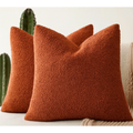 Kit 2 Capas de Almofada Bouclé Premium com Zíper Invisível 45cm x 45cm Toque Extra Macio