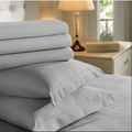 Colcha Piquet Serrano Casal Lisa 2,20x2,40m 60% Algodão 40% Poliester